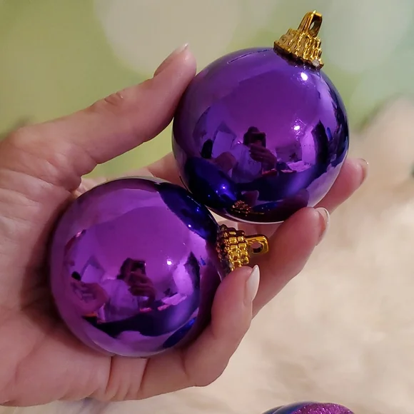 Lot of 5 purple magenta Christmas ornaments 1 glittered festive centerpiece - Picture 4 of 4